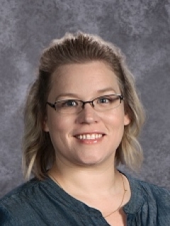 Jennifer Bishop : Assistant to the Superintendent & School Board